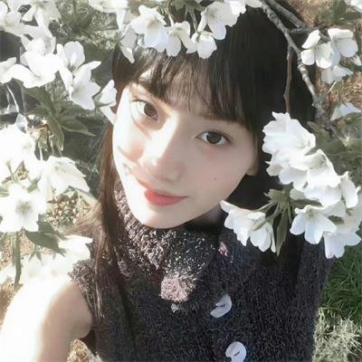 内衣秀海报
